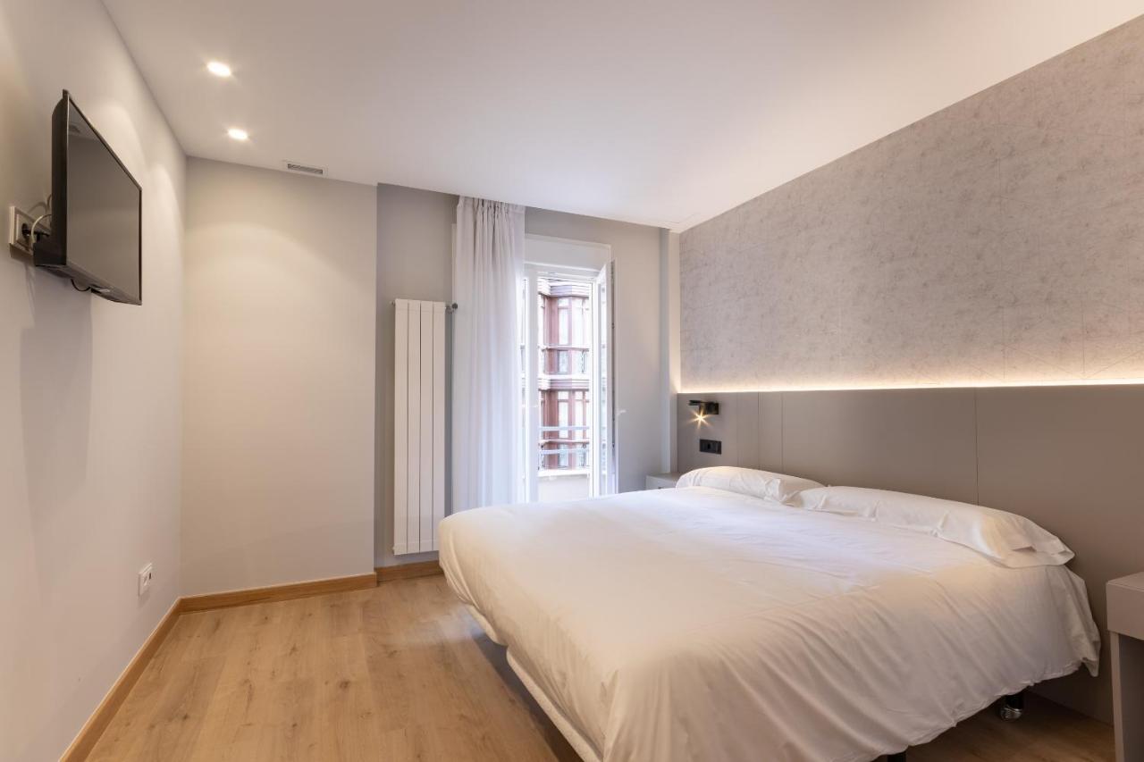 Eightrooms La Rioja Pension 로그로노 외부 사진