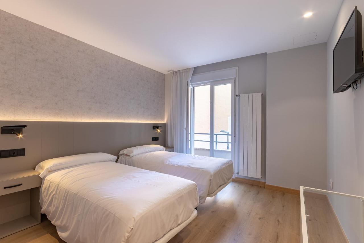 Eightrooms La Rioja Pension 로그로노 외부 사진