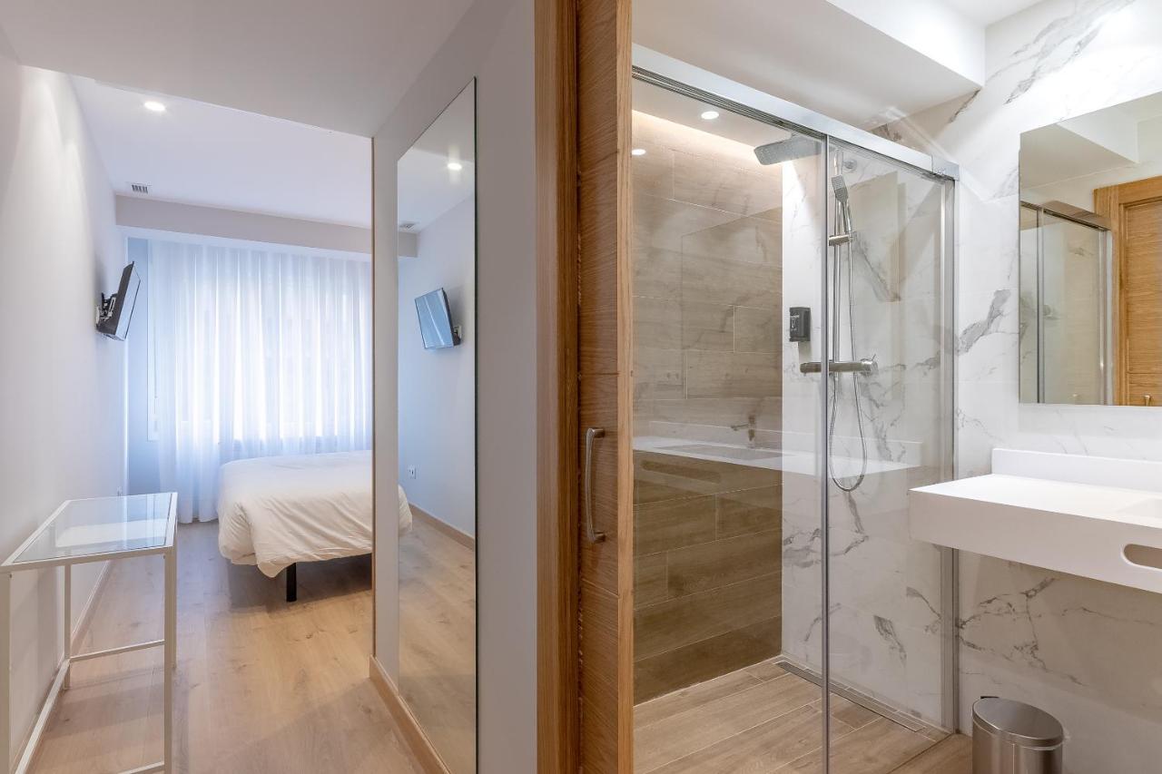 Eightrooms La Rioja Pension 로그로노 외부 사진